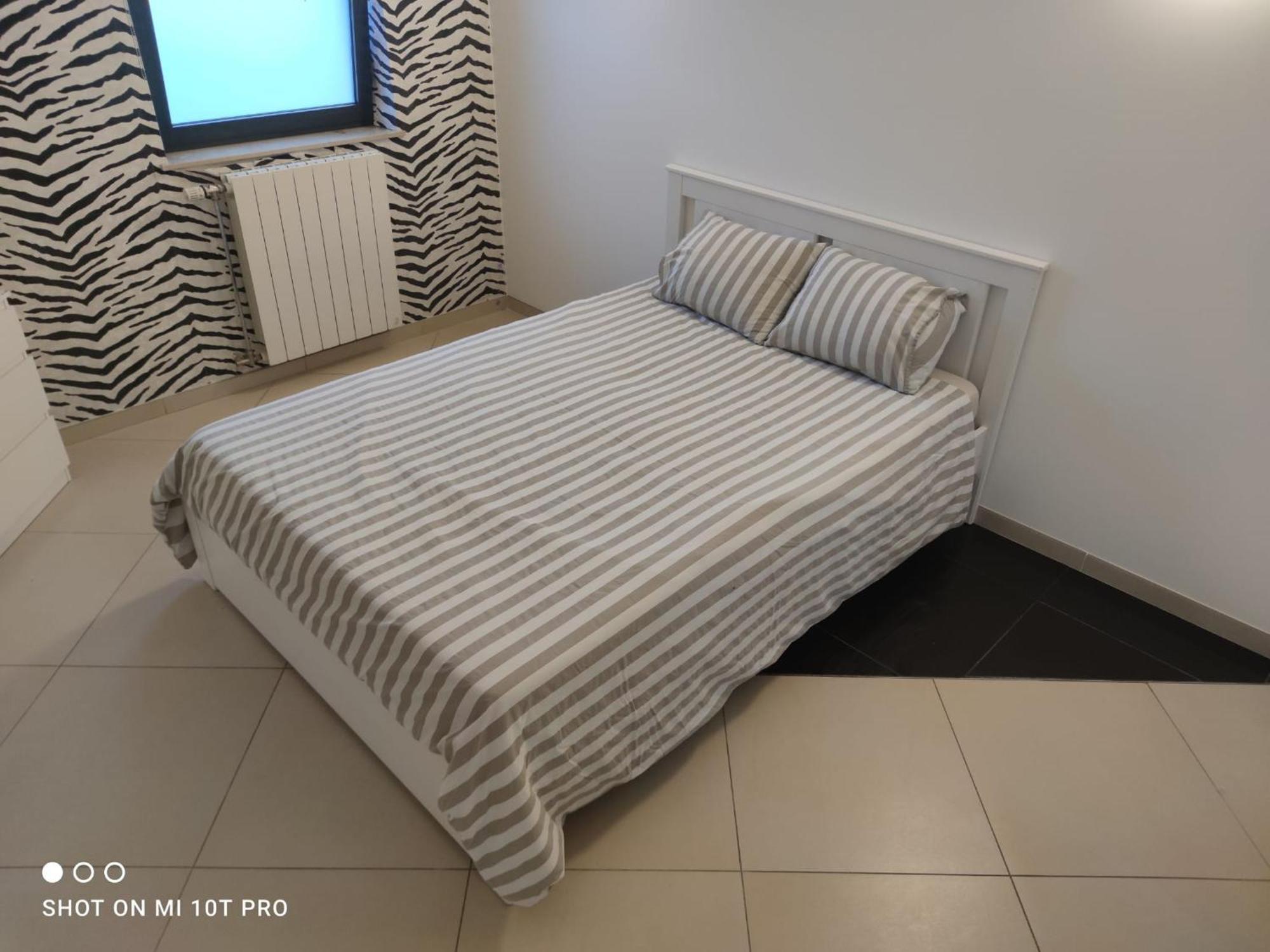 Belle Villa De Luxe Avec 8 Chambres 沙勒罗瓦 外观 照片
