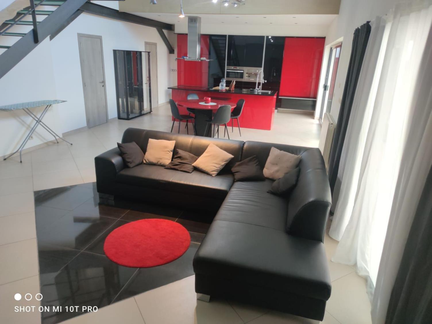 Belle Villa De Luxe Avec 8 Chambres 沙勒罗瓦 客房 照片