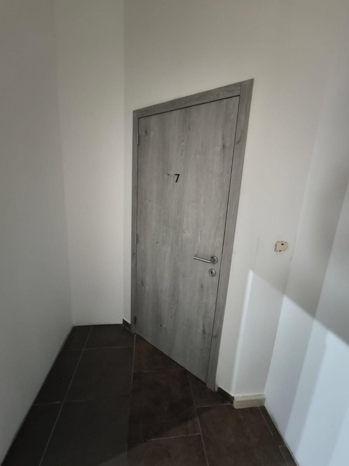 Belle Villa De Luxe Avec 8 Chambres 沙勒罗瓦 外观 照片